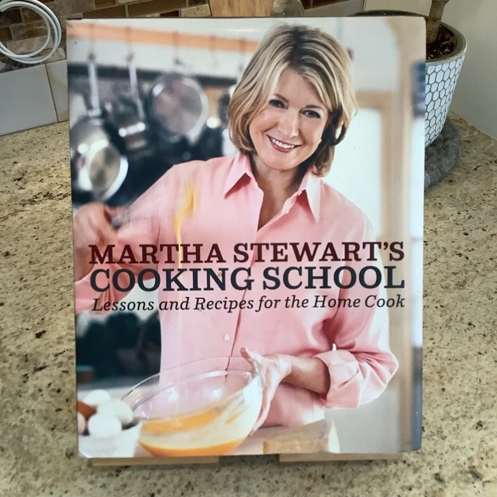 Martha Stewart's Cooking School Cookbook